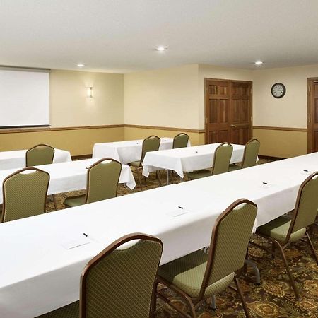 Country Inn & Suites By Radisson, Grinnell, Ia Ngoại thất bức ảnh
