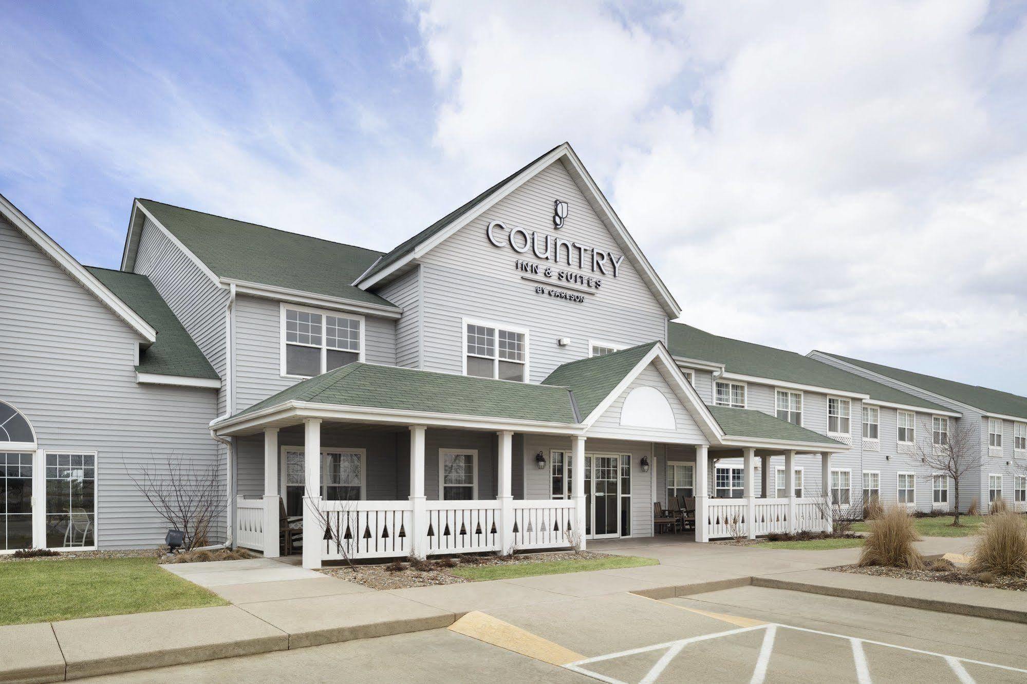 Country Inn & Suites By Radisson, Grinnell, Ia Ngoại thất bức ảnh