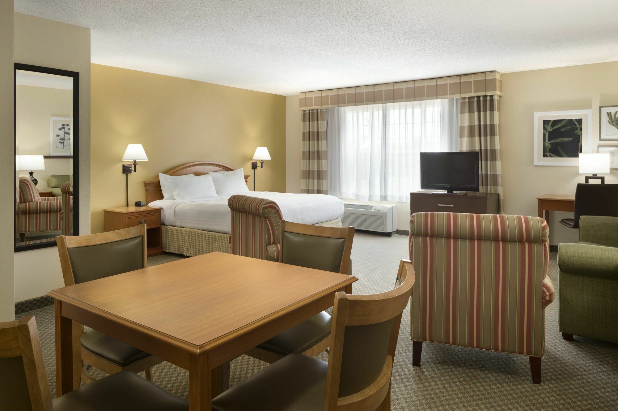 Country Inn & Suites By Radisson, Grinnell, Ia Ngoại thất bức ảnh